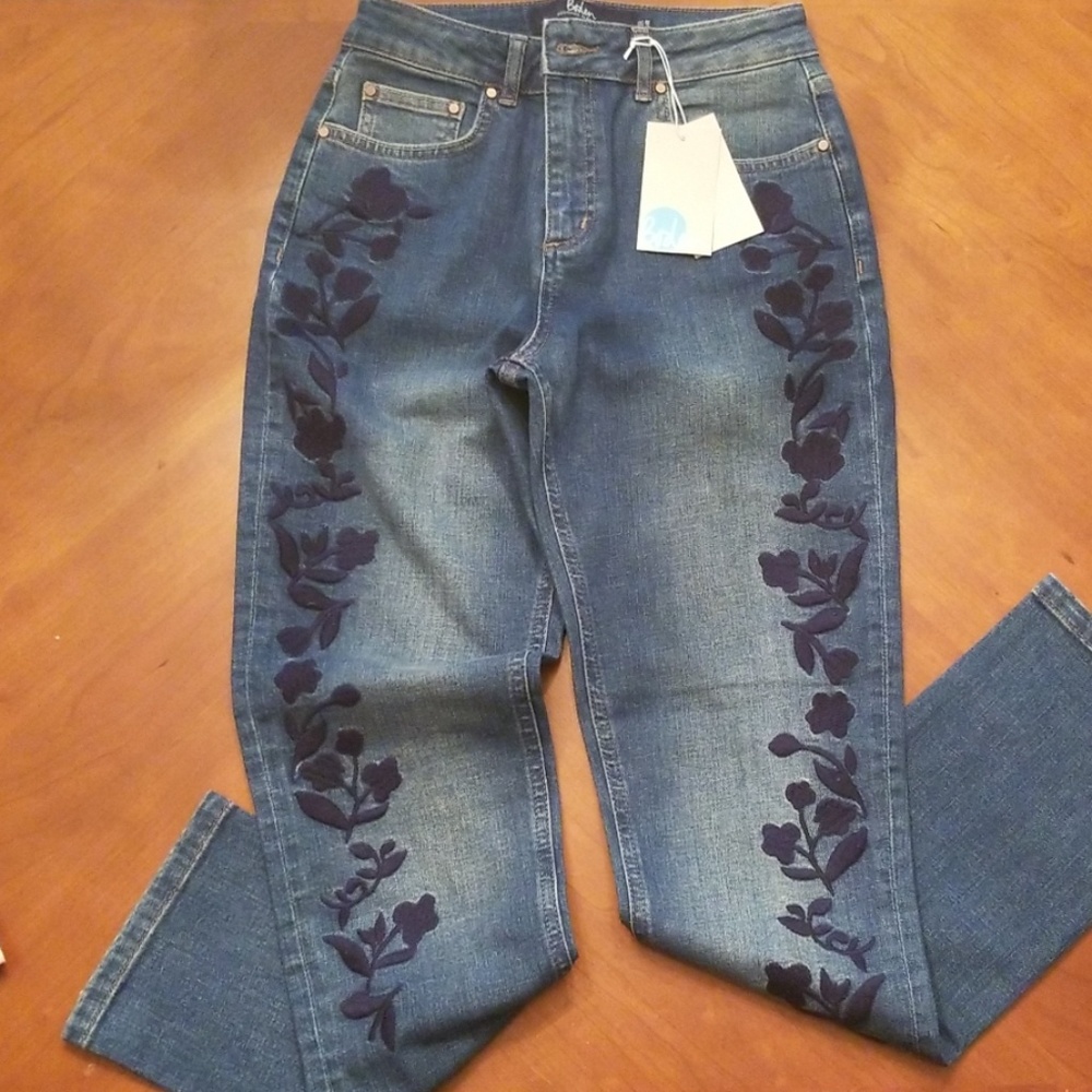 Embroidered boden jeans